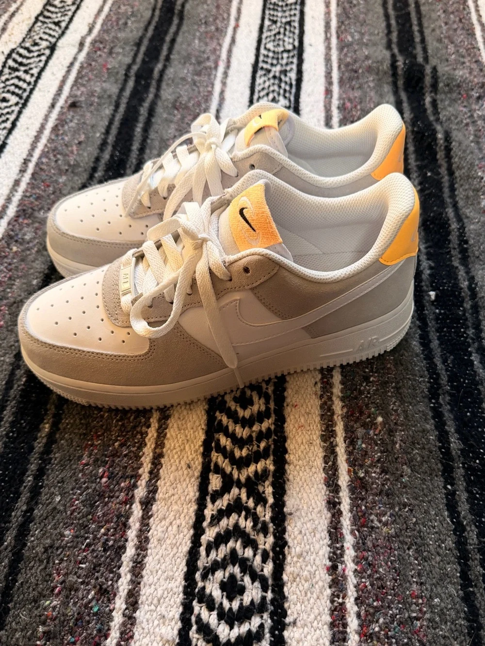 Air force 1 pure platinum